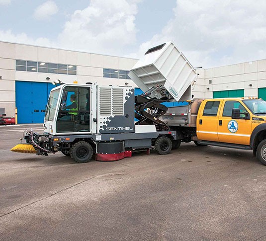 Sentinel Barredora de conductor sentado para exteriores alt 12